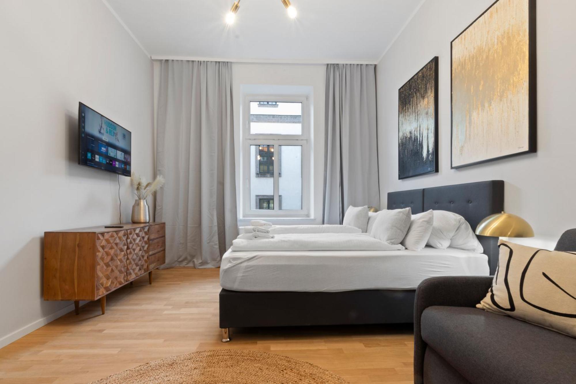 Flatista Homes - Luise Monaco di Baviera